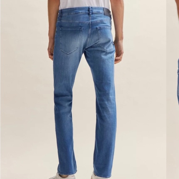 Hugo Boss jeans regular fit in blue Italian Cashmere-touch denim stretch - Picture 5 of 5